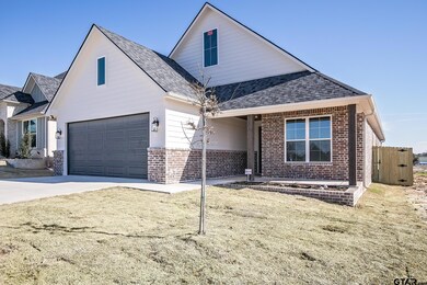 7032 7032 Hillside Ave, Tyler, TX 75707 - photo 4