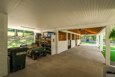 Barn