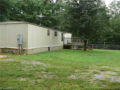 2761 Burney Rd, Asheboro, NC 27205 - photo 2