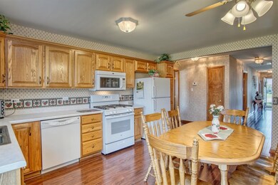 1430 Rokosz Ln, Dyer, IN 46311 - photo 5