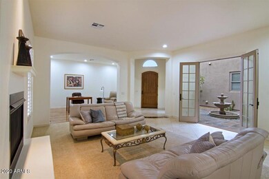 11-LivingRm_0647