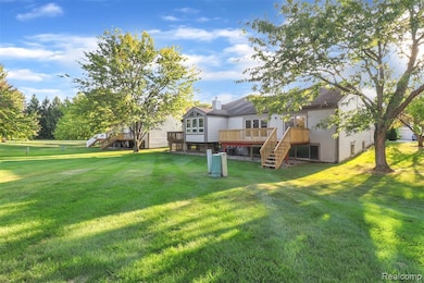 1109 Boulder Ct unit 46, Lansing, MI 48917 - photo 7