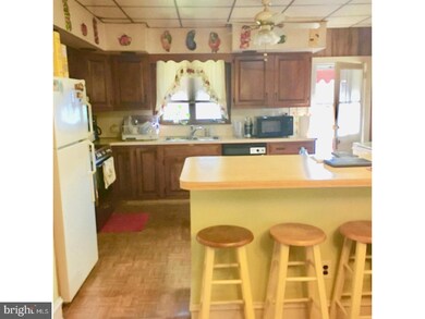 138 Hansen Terrace, Darby, PA 19023 - photo 7