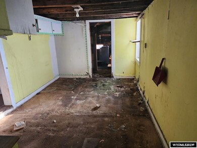 847 & 847 1/2 N Desmet, Buffalo, WY 82834 - photo 7