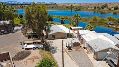 202 Riverfront Dr-1