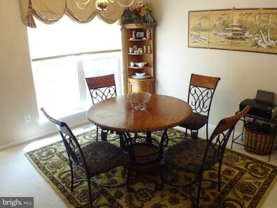 8109 Mallard Shore Dr, Laurel, MD 20724 - photo 3