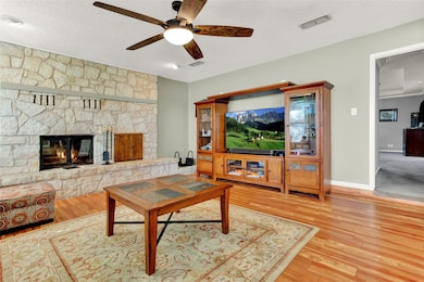 173 Woodcroft Ln, Denison, TX 75021 - photo 6