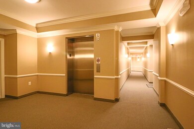 9722 Holmes Place unit 202, Manassas Park, VA 20111 - photo 2