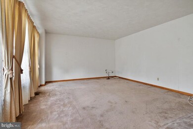 1149 Latrobe Dr, Annapolis, MD 21409 - photo 5