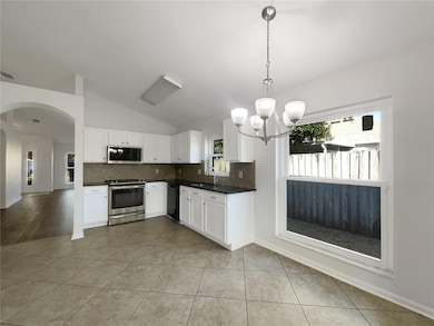 13147 Early Run Ln, Riverview, FL 33578 - photo 5