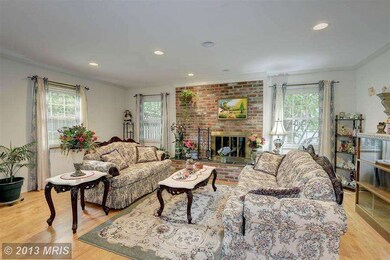 4223 Mayport Ln, Fairfax, VA 22033 - photo 5