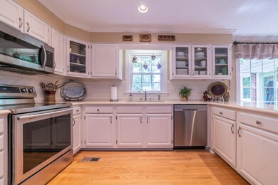 908 Welsh Ln, Jacksonville, NC 28546 - photo 7