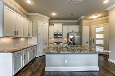 921 W 35th St, Houston, TX 77018 - photo 5