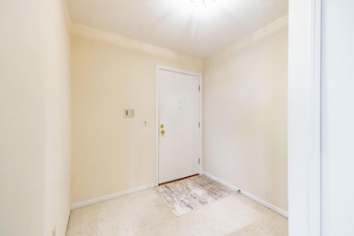 8597 Mathias, Unit 42, Grosse Ile (2 of