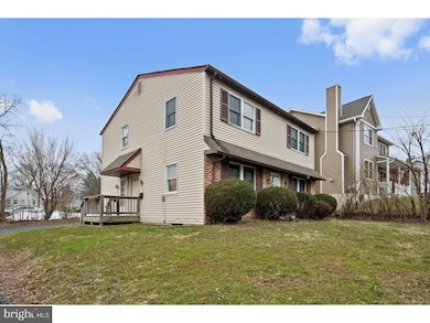 375 Heckler St, Ambler, PA 19002 - photo 2