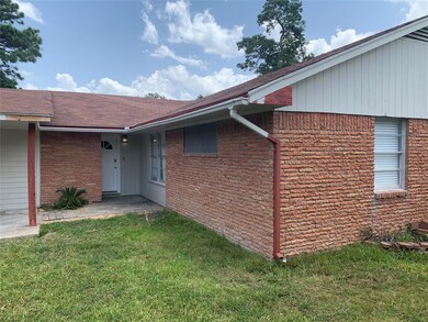 10422 Kelburn Dr, Houston, TX 77016 - photo 5