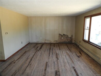 Living room.