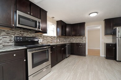 104 W Calvin St, West Springfield, MA 01089 - photo 3