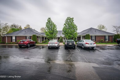 10005 Chenoweth Vista Way-01