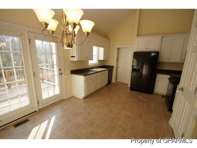 909 Sebring Dr, Winterville, NC 28590 - photo 5