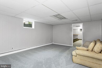 10315 Champions Way, Laurel, MD 20723 - photo 4