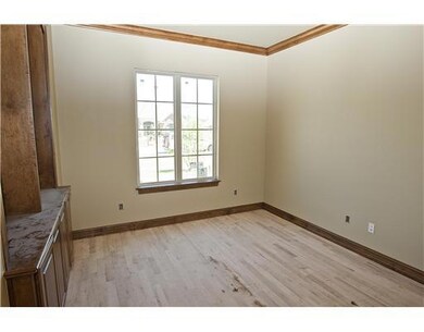 19817 Oakshire Dr, Edmond, OK 73012 - photo 4