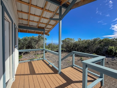 94-6411 Holowai Rd, Naalehu, HI 96771 - photo 2