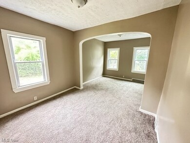 3415 Altamont Ave, Cleveland, OH 44118 - photo 7