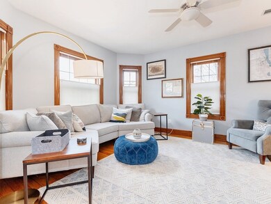 189 Robbins St unit 2, Waltham, MA 02453 - photo 2