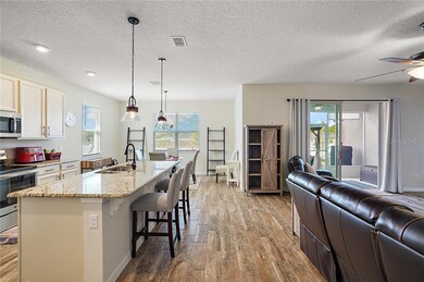 Kitchen/Dining Area