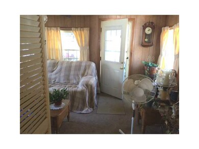 34 Northampton St, Warwick, RI 02888 - photo 6