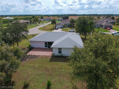 229 Mossrosse St, Fort Myers, FL 33913 - photo 3