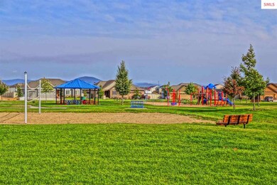 The Park at Fieldstone Out Your New Front Door