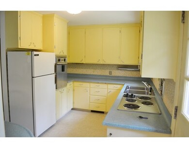 431 Gilbert St, Mansfield, MA 02048 - photo 7