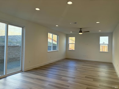 231 Echols Dr, Martinez, CA 94553 - photo 2