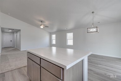 2472 W Emmy Ct, Kuna, ID 83634 - photo 6