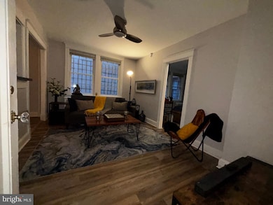 414 Seward Square SE unit 104, Washington, DC 20003 - photo 2