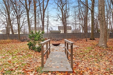 6067 Collins Rd, Mentor, OH 44060 - photo 5