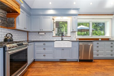 52 Johnson Place, Wakefield, RI 02879 - photo 7