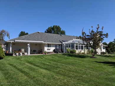 14 Country Squire Ln, Holmdel, NJ 07733 - photo 2