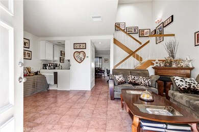 9905 Cedar St unit 5, Bellflower, CA 90706 - photo 5