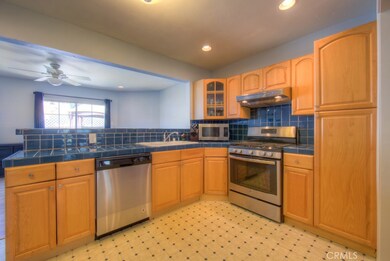 5139 Downey Ave, Lakewood, CA 90712 - photo 7