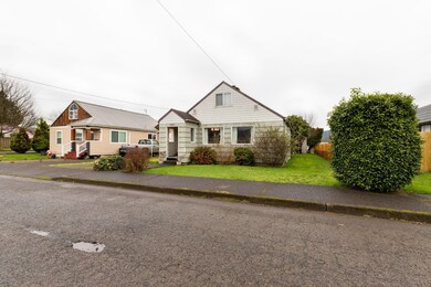 40-web-or-mls-520 Cedar
