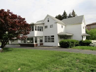 1017 Scott St, Wilkes Barre, PA 18705 - photo 5