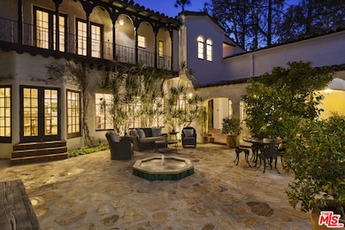 2417 Nottingham Ave, Los Angeles, CA 90027 - photo 4