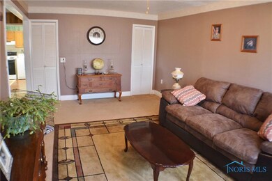 208 N Cherry St, Woodville, OH 43469 - photo 6