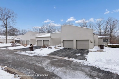 1106 S Ridge Rd, Lansing, MI 48917 - photo 4