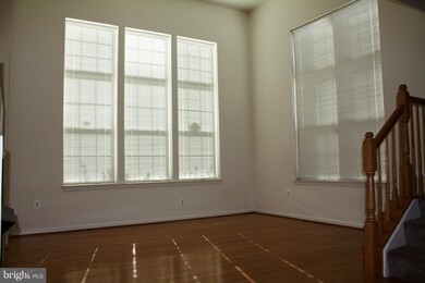 24768 Stone Station Terrace unit 201, Stone Ridge, VA 20105 - photo 3