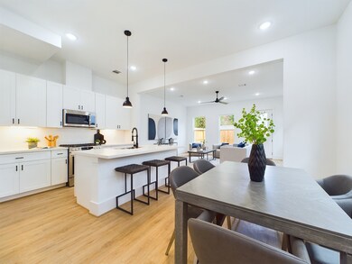 6709 Allegheny St unit B, Houston, TX 77021 - photo 5