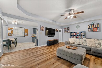 10405 Catalpa Cove-Interior-4